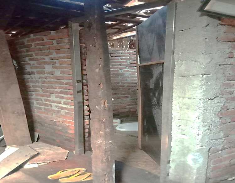 Foto Jamban/WC 100%